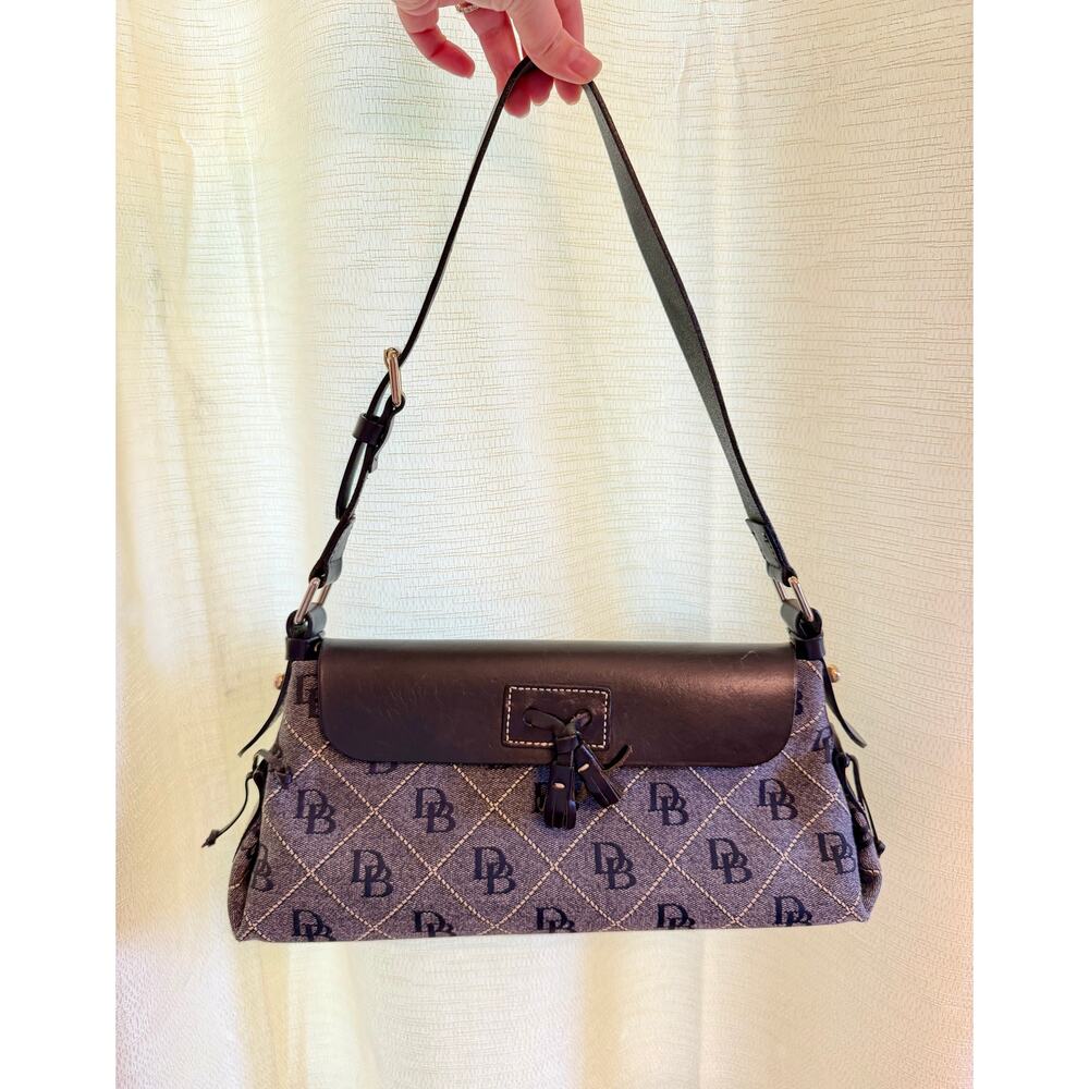 Dooney and Bourke shoulder bag dark blue and black. excellent condition